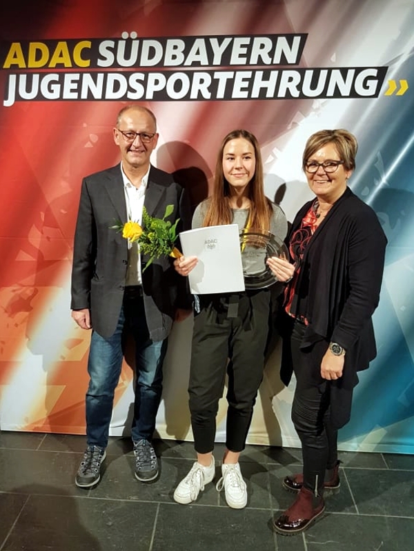Laura ,mit Eltern